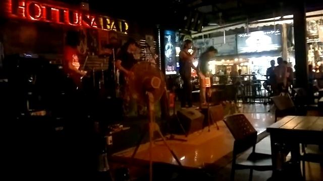 Таиланд. Рок кафе на Walking Street смотреть онлайн