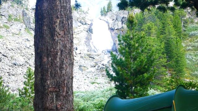 Минутка походного быта у водопада Куйгук. Алтай. Июль 2021 смотреть онлайн