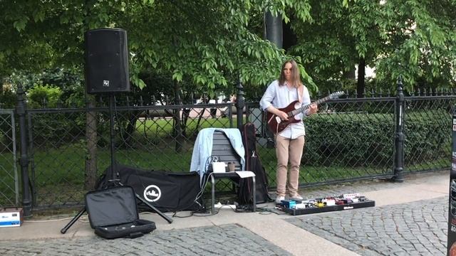 Николай Гвоздев - We will rock you (Queen cover) смотреть онлайн