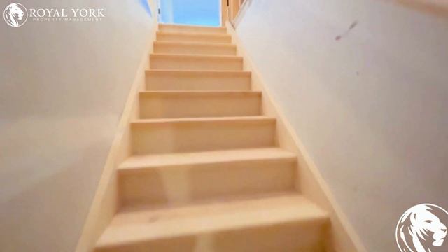 4 BED 2.5 BATH - STACKED TOWNHOUSE FOR RENT - ROYAL MAGNOLIA AVENUE, LONDON, ONTARIO