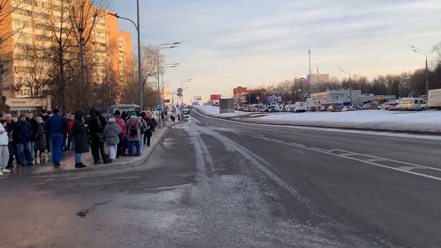 Прогулка возле Метро Кантемировская, Царицыно, г. Москва, 07.03.2024 смотреть онлайн