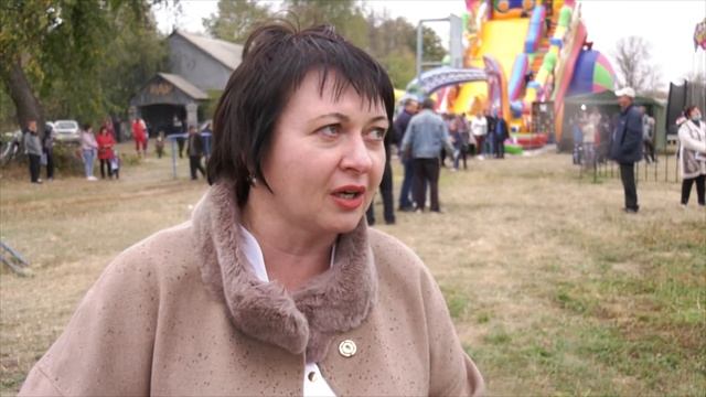 Голова Тростянецької ОТГ привітав мешканців села Ямне з Днем Українського козацтва смотреть онлайн