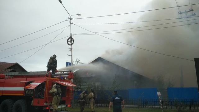 Пожар в районе Аэропорта Якутск. 10.08.2017 смотреть онлайн