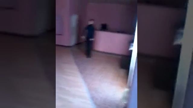 В хлам пьяная узбечка отжигает в кафе. Я плакал))) смотреть онлайн