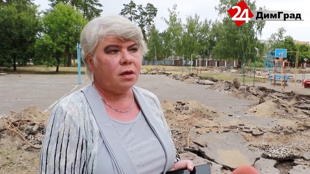 ДВОР ШКОЛЫ №6 ПЕРЕКОПАЛИ смотреть онлайн
