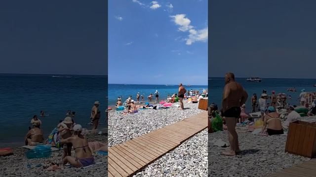 Лазаревское. Прямой эфир. 2 июля пляж Морской бриз смотреть онлайн