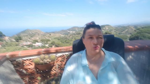 "Обновленная" Лeна Хэппи👒Отношения с обзорщиками. Комар Эдуард🐜 и Муха Марьям🕷 смотреть онлайн