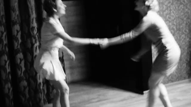 НаташаНаташа_The Tightrope в Ля-кафе смотреть онлайн