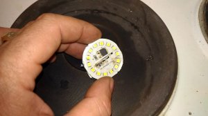 Без паяльника ремонт лампы.