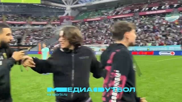 Жека и Некит 2Drots сдержанно празднуют гол Слона смотреть онлайн