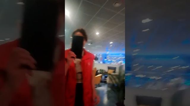 Старое 2019, в кафе-ресторане которого больше нет🙄в Шереметьево 2! смотреть онлайн