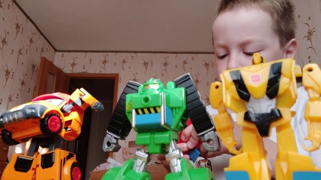 Моя коллекция трансформеров. Тоботы, автоботы и робокары. смотреть онлайн