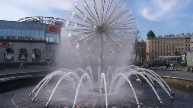 Фонтан в Санкт-Петербурге - Fountain in Saint-Petersburg смотреть онлайн