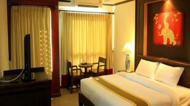 Таиланд, Чианграй, Mae Sai - Chour Palace Hotel 3-Star смотреть онлайн