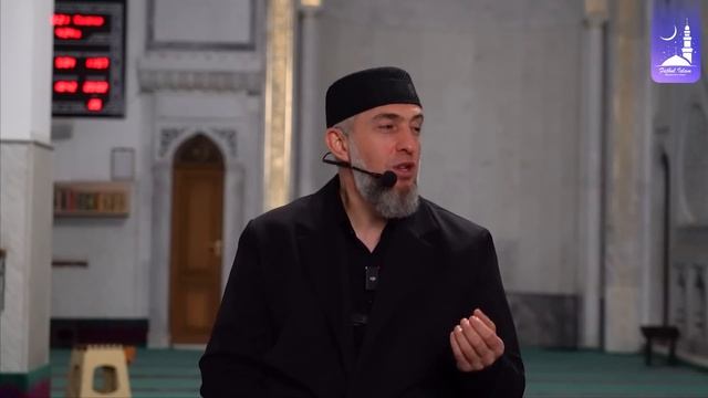 Оставили ли мы путь Пророка ﷺ ? / Абдуллахаджи Хидирбеков / Фатхуль Ислам смотреть онлайн