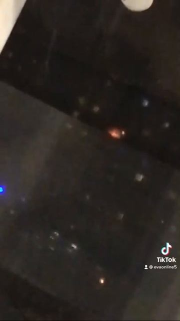 Пожар в Санкт-Петербург на Малой Бухарестской дом ( 11) 15 февраля ( 15.02.2021) смотреть онлайн