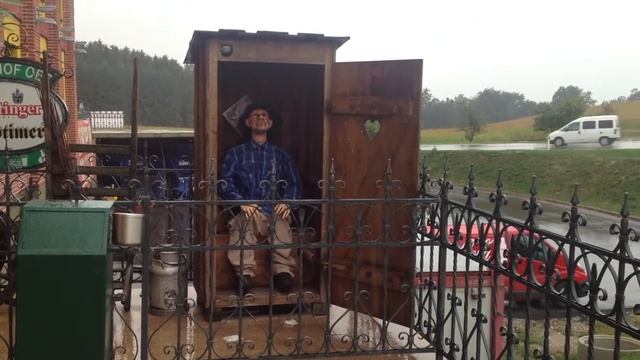 Туалет на заправке смотреть онлайн