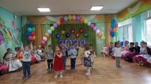 Выпускной детский сад стиляги. Танец малышей