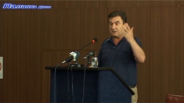 Smed.Palanka - Расправа бивших и садашњих одборника СНС на 34. седници СО 22.6.2015 смотреть онлайн