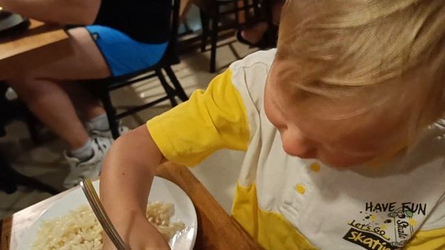 Сириус-2023. 2 день. Ужин в "Вермишели". смотреть онлайн