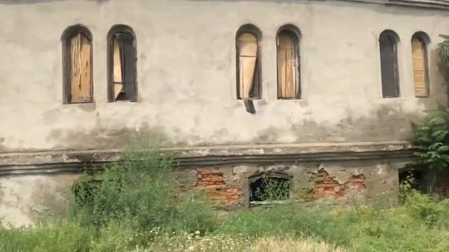 Куяльницкая Арка. Я сначала не поверил что это в Одессе. Крутое место для прогулки. смотреть онлайн