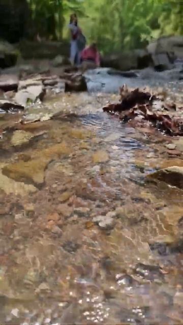 по дороге с Владивостока посетите обязательно Кравцовские водопады смотреть онлайн