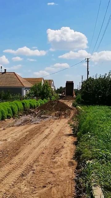 Каланчак улица Шмидта.. Приезжайте все на грязевые ванны смотреть онлайн