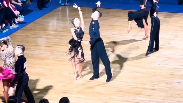 Владислав Круковский и Варвара Хацкевич Первенство РБ 2021 Молодежь 1 Rumba смотреть онлайн