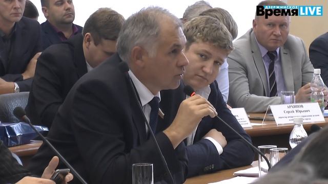 Поправки в бюджет Дзержинска споткнулись о "еврейский вопрос" смотреть онлайн