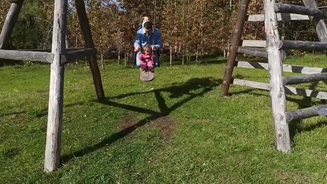 НЕБОЛЬШОЕ СЕМЕЙНОЕ ПУТЕШЕСТВИЕ НА МАШИНЕ🚗 ТЕРЕМ АСТАШОВО🏰 смотреть онлайн