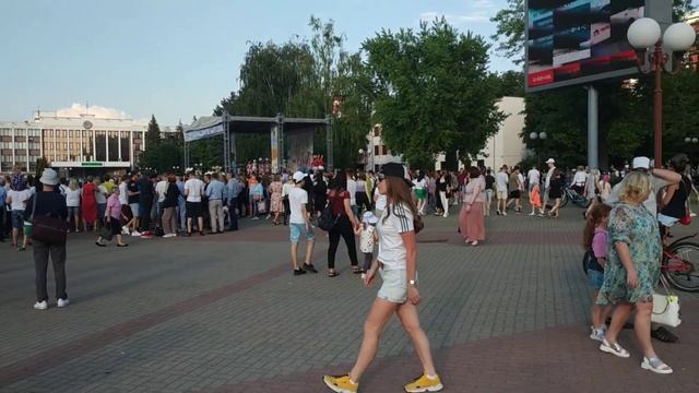 Выпускной в Солигорске Беларусь 😇❤️🙏🏻👏🏻👏🏻👏🏻 смотреть онлайн