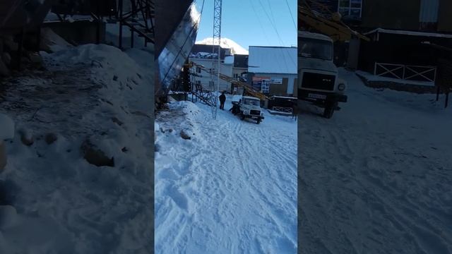 закрыли кафе в Приэлтбрусье😎🔥🔥🔥 смотреть онлайн