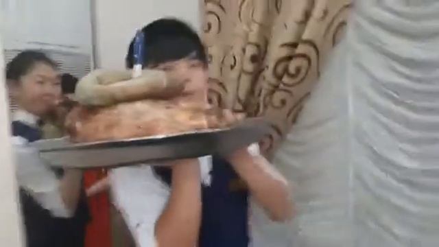 АЙКОЛ РЕСТОРАНЫ смотреть онлайн