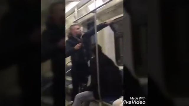 Как не скучать в метро 1 января смотреть онлайн