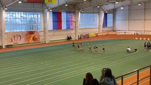 Финальный забег ВК. Татьяна Акун. 60 метров - 7.8 сек. смотреть онлайн