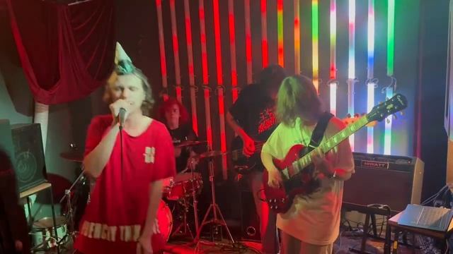 16 этаж - Безбедная молодость (Кинематоораф, Зеленоград, 11.08.23) смотреть онлайн