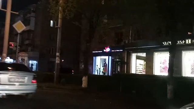 Ночной Ереван. Просто хорошая музыка. смотреть онлайн