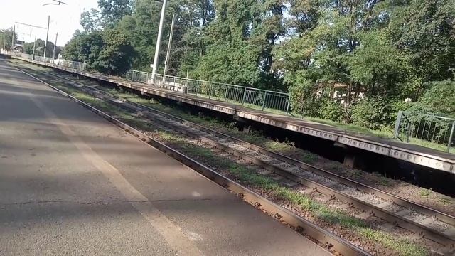 електровоз з поїздом пл.Тарасівка перегін Боярка-Вишневе смотреть онлайн
