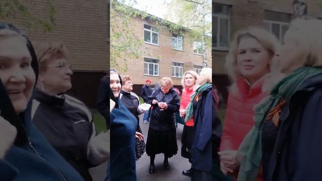 жизнь в соц.доме "Ярославский"(4) смотреть онлайн