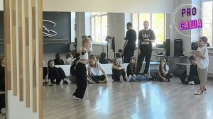 Танцы. Дети. Музыка. Способ начать жить — это перестать говорить и начать делать! Развитие детей.