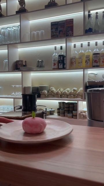 Вкуснейший десерт Моти в ассортименте 😋 #моти #десерт #казань #ramen #рамен #ресторан смотреть онлайн