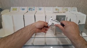 Сравнил литьевой мрамор и жидкий акрил.