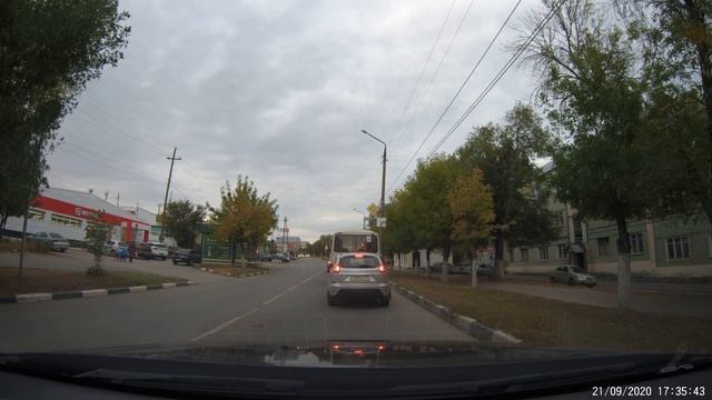 По улицам г. Вольск 21 сентября 2020 г. смотреть онлайн