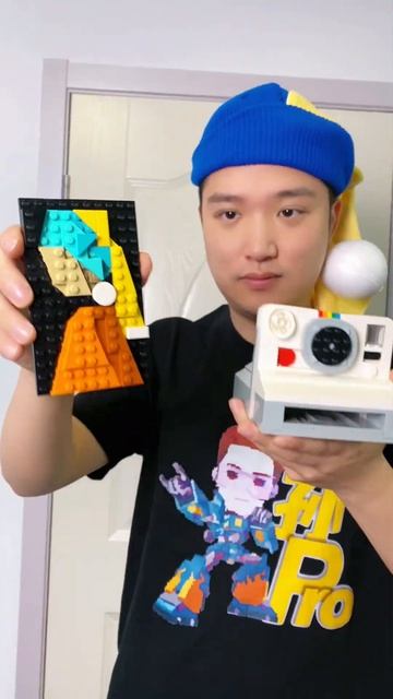 "Girl with a Pearl Earring" Taken with LEGO Camera смотреть онлайн