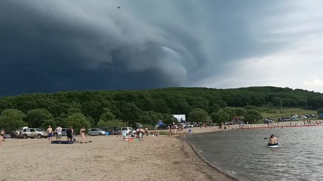 Владивосток Море Шамора хорошë но дома лудьше!!! смотреть онлайн