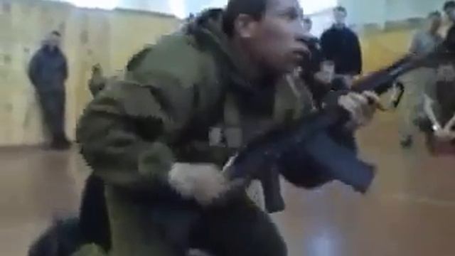Инструктаж "Огневой контакт" смотреть онлайн