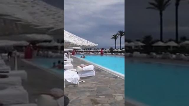 Отель адам и Ева ( у бассейна) смотреть онлайн