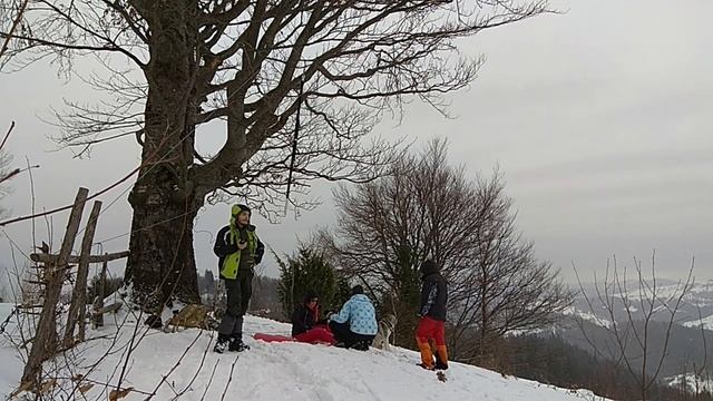 Прогулянка в Карпати і дальні радіозвязки на baofeng + польовий диполь смотреть онлайн
