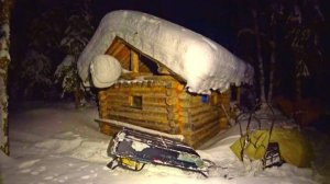 Живём в тайге, ловим хариуса! Установили новую печь в избу. Техника сломалась.