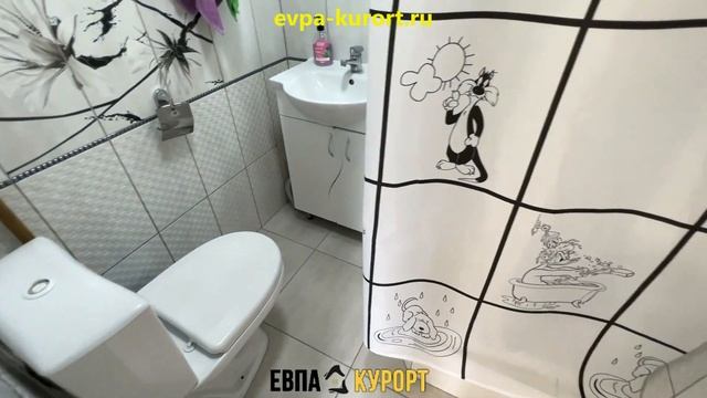 Шикарный двухкомнатный дом со своим двориком смотреть онлайн